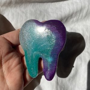 Handmade Resin Tooth Magnet